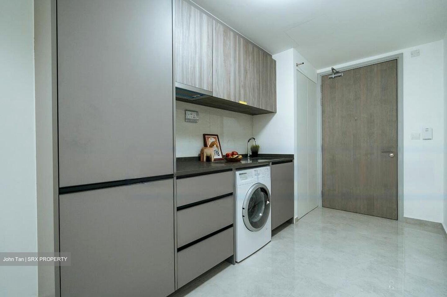Sixteen35 Residences (D14), Apartment #468927851